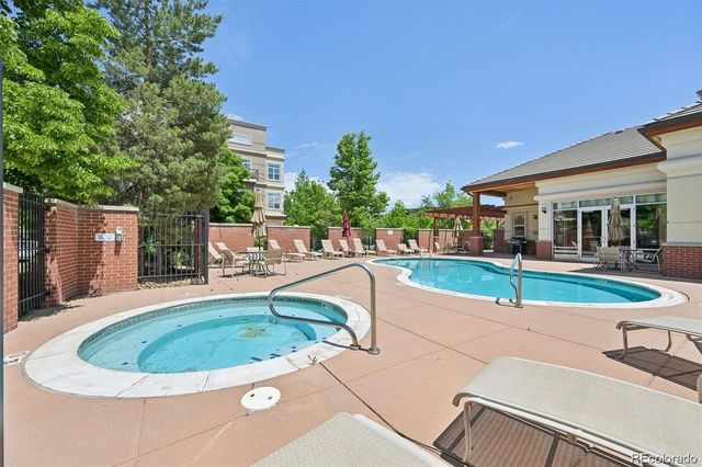 5677 S Park Place 311A, Englewood, CO 80111