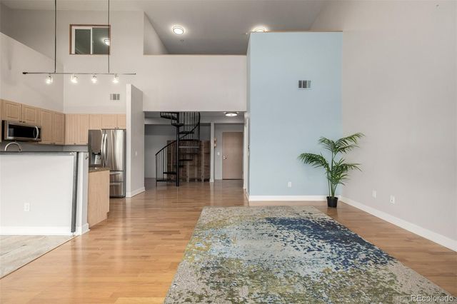 5677 S Park Place 311A, Englewood, CO 80111