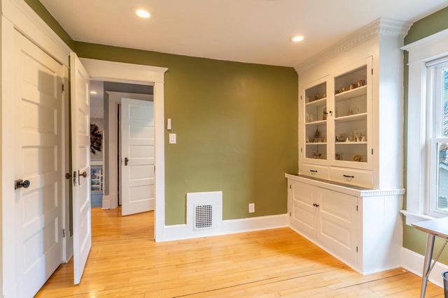 419 S CLAY STREET, Green Bay, WI 54301