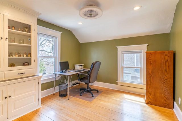 419 S CLAY STREET, Green Bay, WI 54301