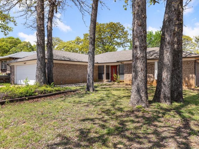 5619 Waterview Drive, Arlington, TX 76016
