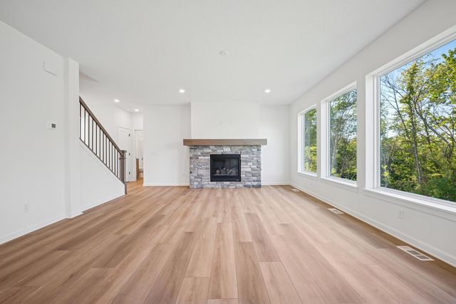 10587 Minnesota Lane N, Maple Grove, MN 55369