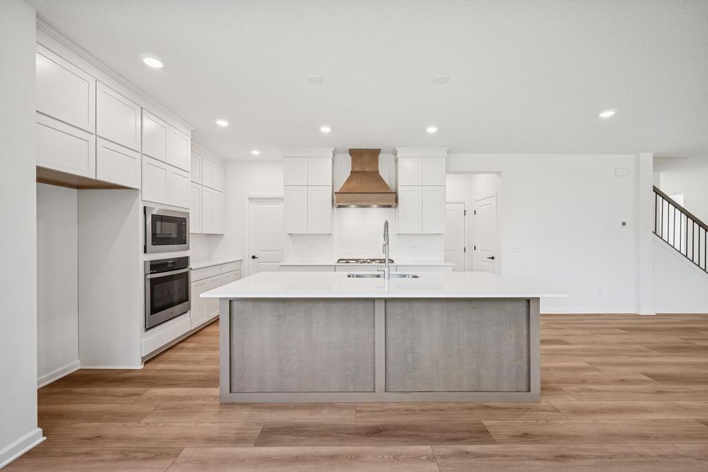 10587 Minnesota Lane N, Maple Grove, MN 55369