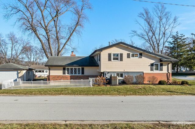 545 Gordon Drive, Crete, IL 60417