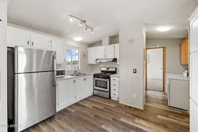 2486 E HILLTOP Road, Prescott, AZ 86301