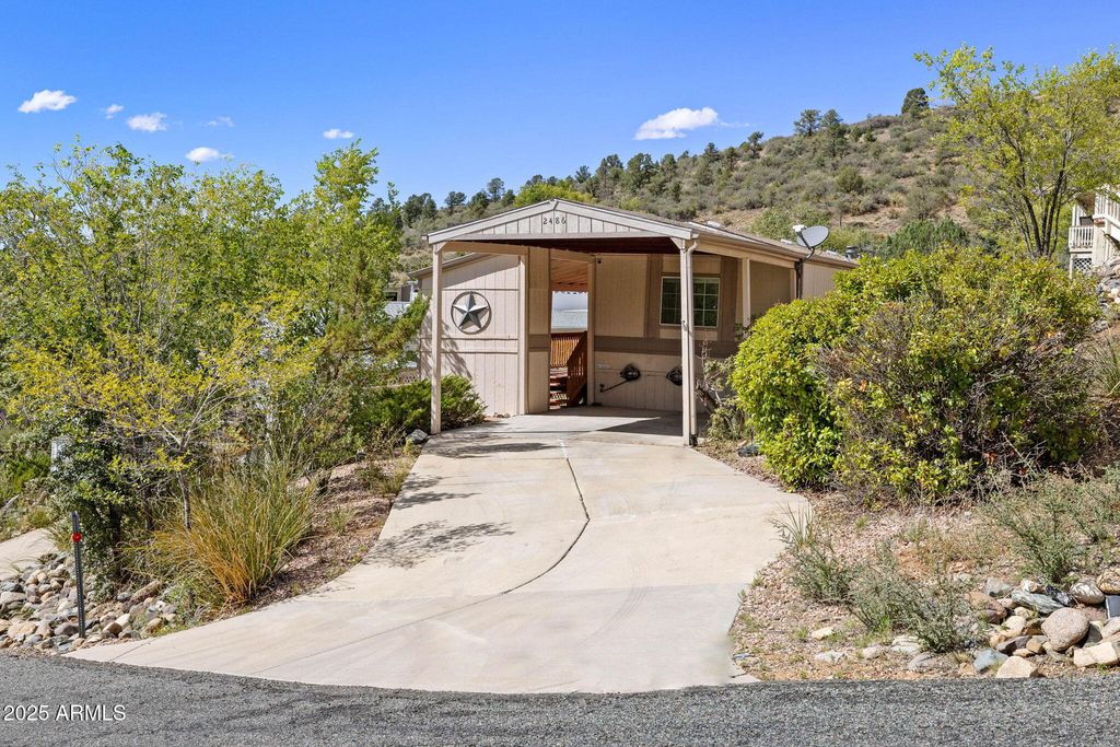 2486 E HILLTOP Road, Prescott, AZ 86301