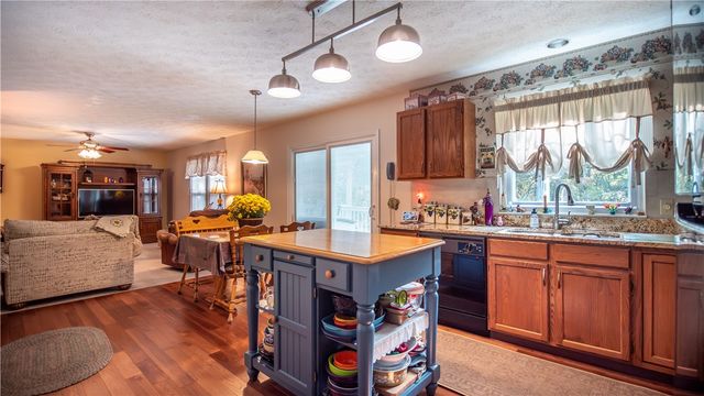 510 Westberry, Allegheny Twp, PA 15068