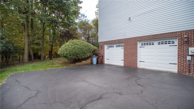 510 Westberry, Allegheny Twp, PA 15068