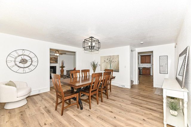 5824 Marsh ROAD, Waterford, WI 53185