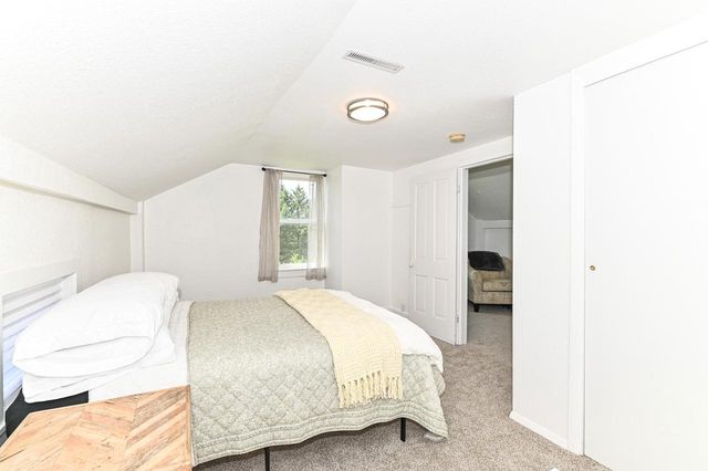 5824 Marsh ROAD, Waterford, WI 53185