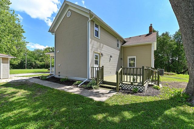 5824 Marsh ROAD, Waterford, WI 53185
