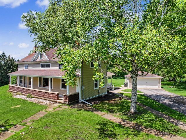 5824 Marsh ROAD, Waterford, WI 53185