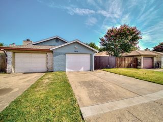 3416 Green Ridge Street, Fort Worth, TX 76133
