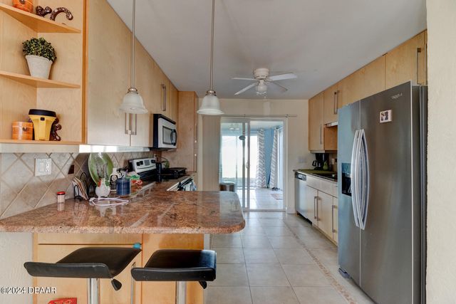 37 Poinsettia Drive, Ormond Beach, FL 32176