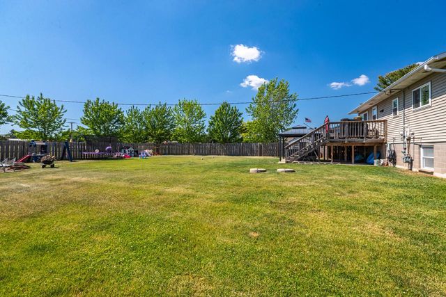 3030 North COURT, Holmen, WI 54636