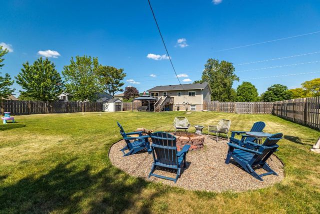 3030 North COURT, Holmen, WI 54636