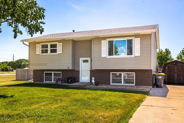 3030 North COURT, Holmen, WI 54636