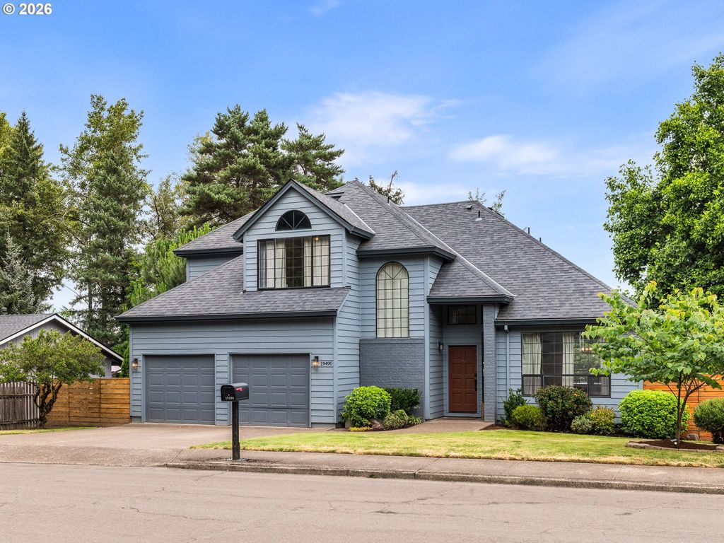 19490 WILDERNESS Dr, West Linn, OR 97068