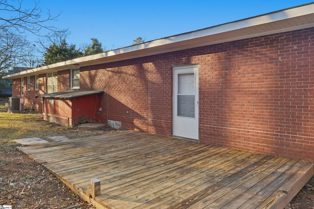 201 Francis Marion Drive, Spartanburg, SC 29302