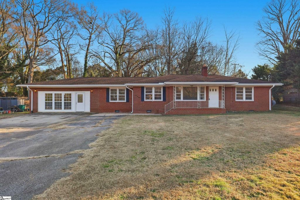 201 Francis Marion Drive, Spartanburg, SC 29302