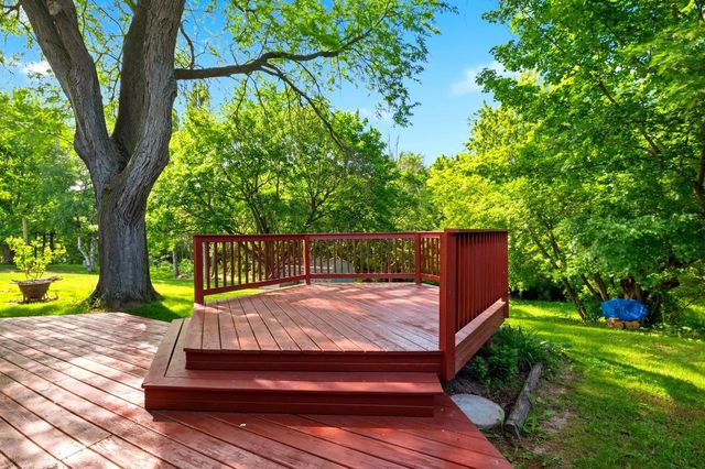 2539 MARY JO DRIVE, Green Bay, WI 54311