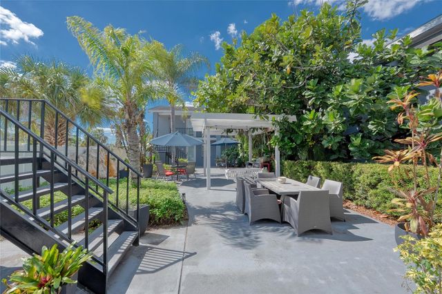 3418 W NORTH A STREET, Tampa, FL 33609