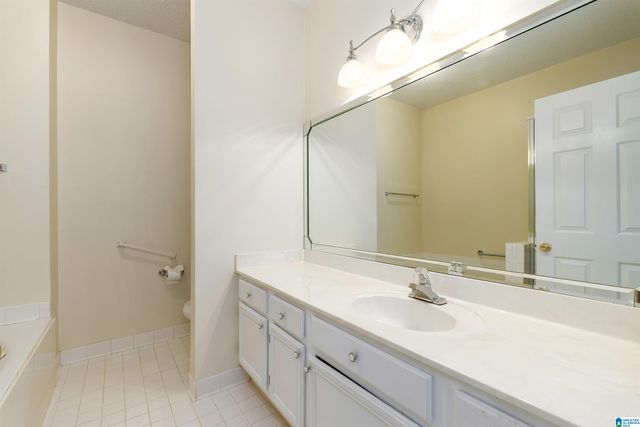 3193 BOXWOOD DRIVE, Hoover, AL 35216