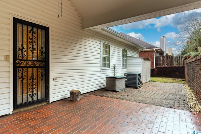 3193 BOXWOOD DRIVE, Hoover, AL 35216