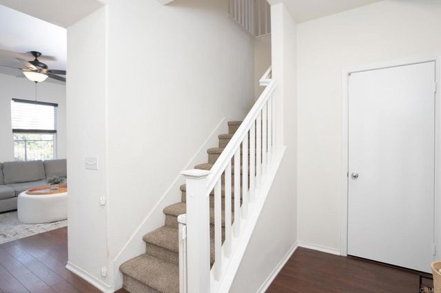 425 S Meadowbrook Dr 123, San Diego, CA 92114