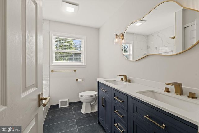 703 GREGORY DR, Horsham, PA 19044