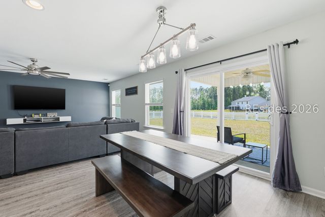 2 Westlake Dr, Bluffton, SC 29910