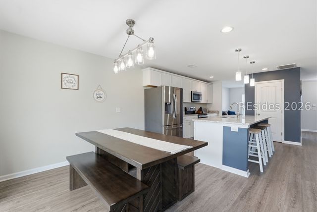 2 Westlake Dr, Bluffton, SC 29910
