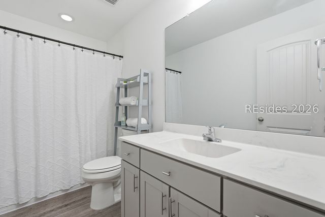 2 Westlake Dr, Bluffton, SC 29910