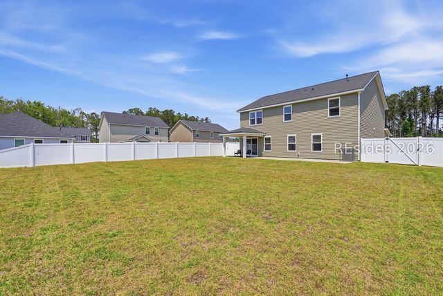 2 Westlake Dr, Bluffton, SC 29910
