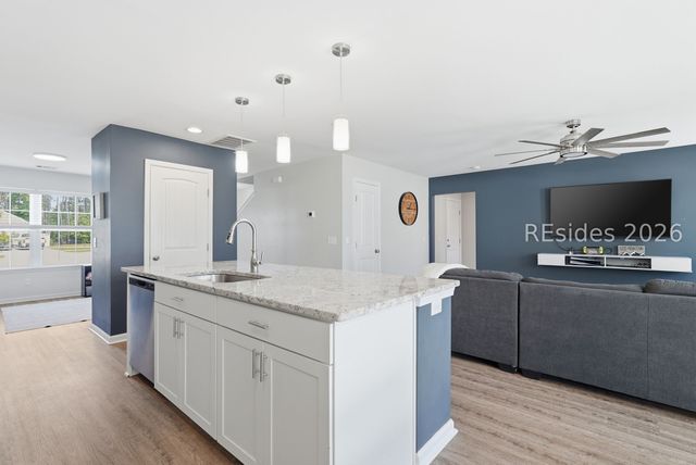 2 Westlake Dr, Bluffton, SC 29910