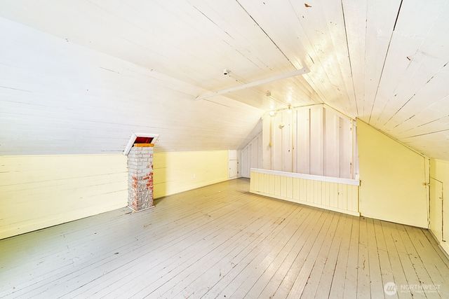 4302 L Place, Seaview, WA 98644