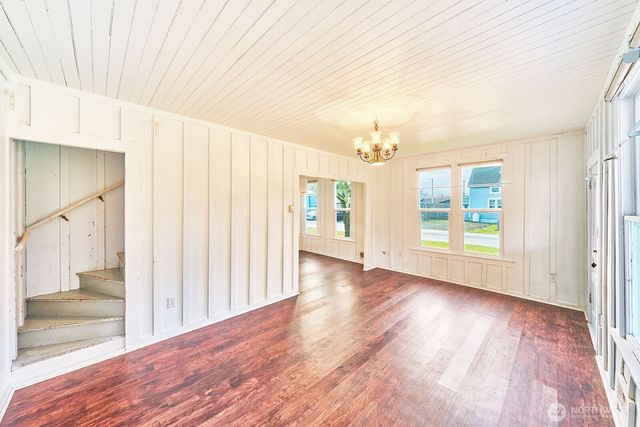 4302 L Place, Seaview, WA 98644