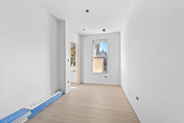 3408 S Carpenter Street, Chicago, IL 60608