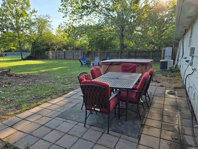 3801 W. Tyler, Conway, AR 72034