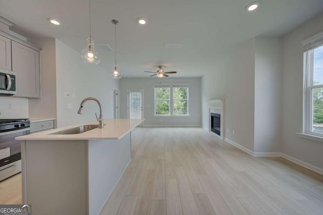 313 Abbotts Crossing Circle, Conyers, GA 30094