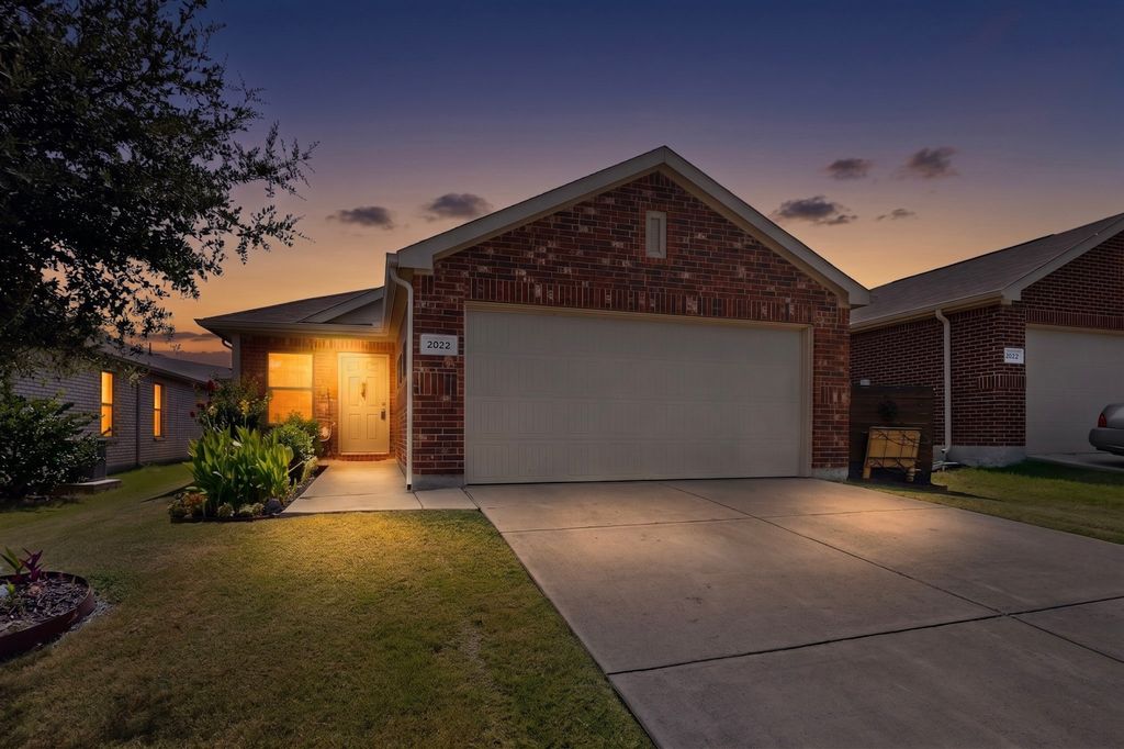 2022 Puma Street, Crandall, TX 75114