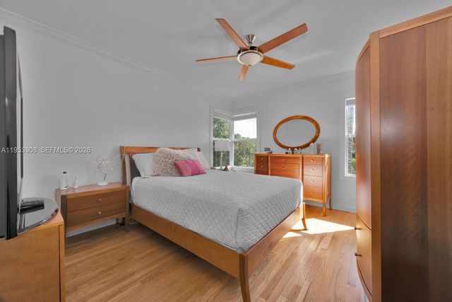 2431 SW 22nd Ter, Miami, FL 33145