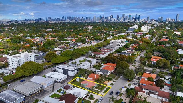 2431 SW 22nd Ter, Miami, FL 33145