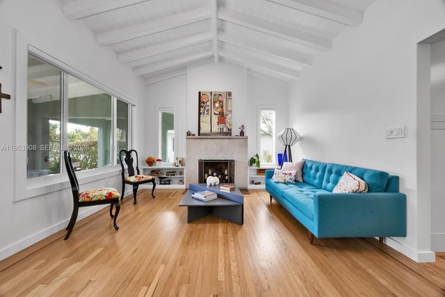 2431 SW 22nd Ter, Miami, FL 33145