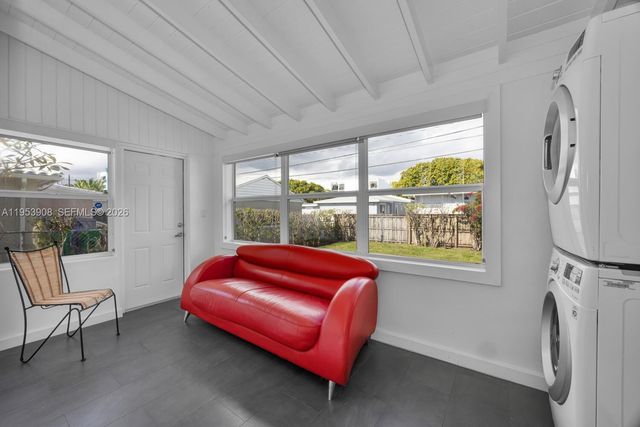 2431 SW 22nd Ter, Miami, FL 33145