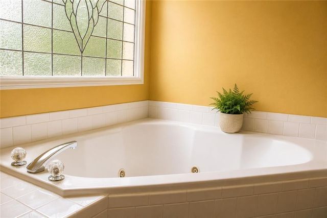 783 Deerfield Court, Stone Mountain, GA 30087