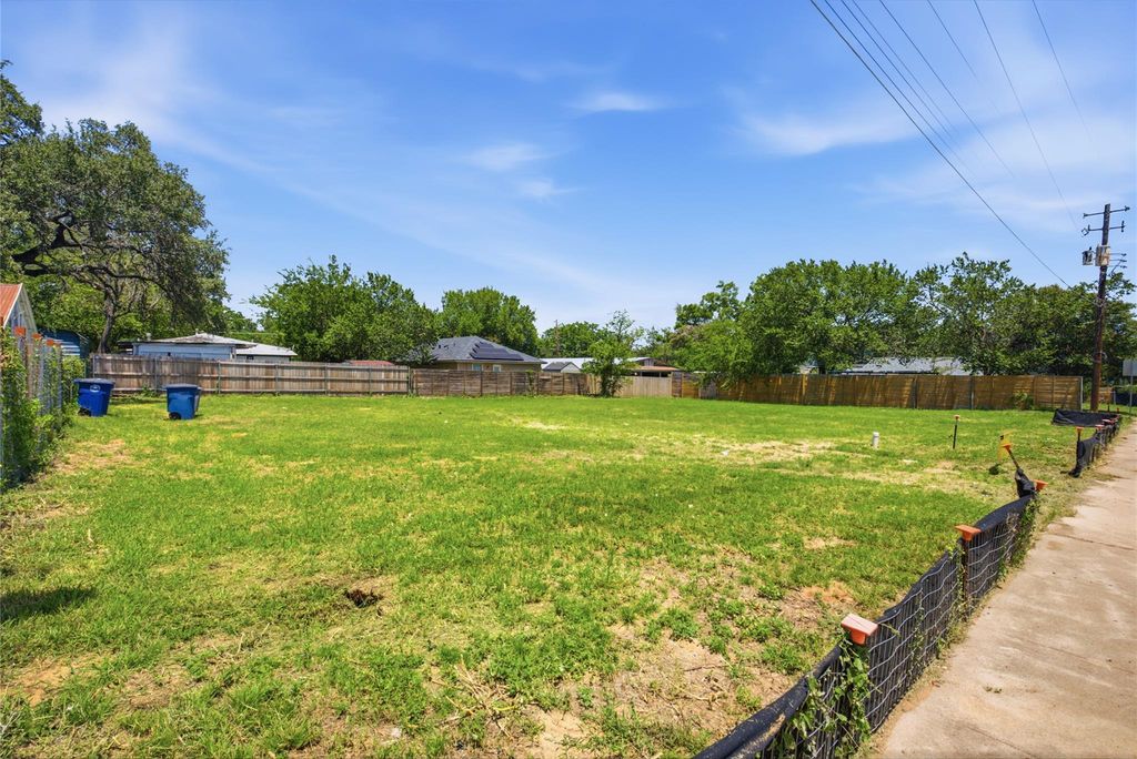 6206 & 6208 Ponca ST, Austin, TX 78741