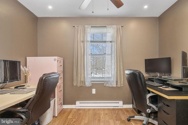 7 HARVEST DR, Thorndale, PA 19372