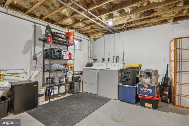 7 HARVEST DR, Thorndale, PA 19372