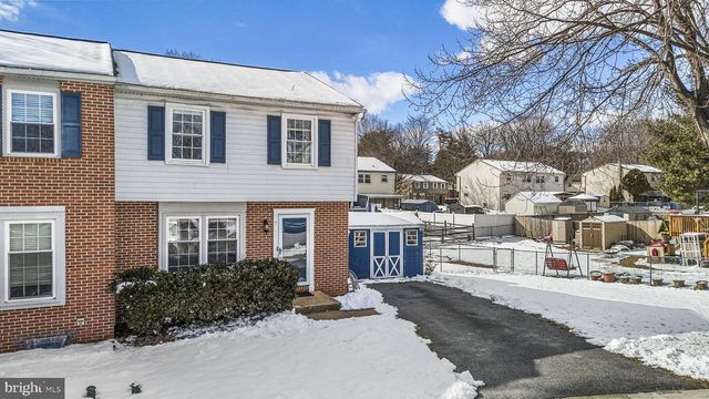 7 HARVEST DR, Thorndale, PA 19372